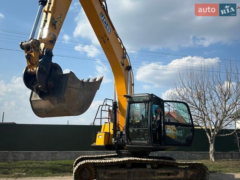 Гусеничный экскаватор JCB 220 2016 в Ивано-Франковске