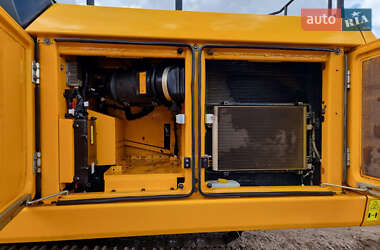 Гусеничный экскаватор JCB 220LC Xtra 2019 в 