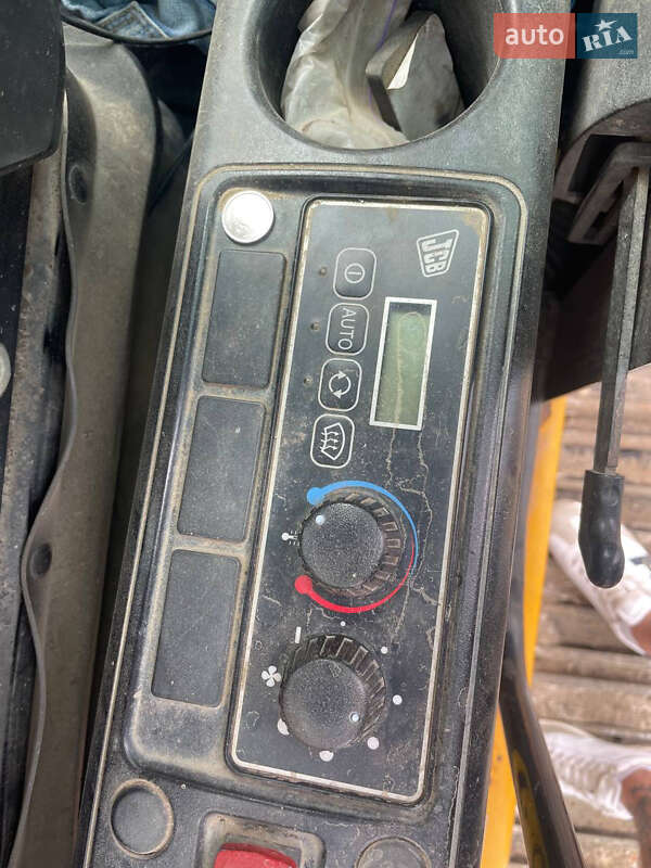 Гусеничный экскаватор JCB 220LC Xtra 2014 в Львове фото 8 Гусеничный экскаватор JCB 220LC Xtra 2014 в Львове