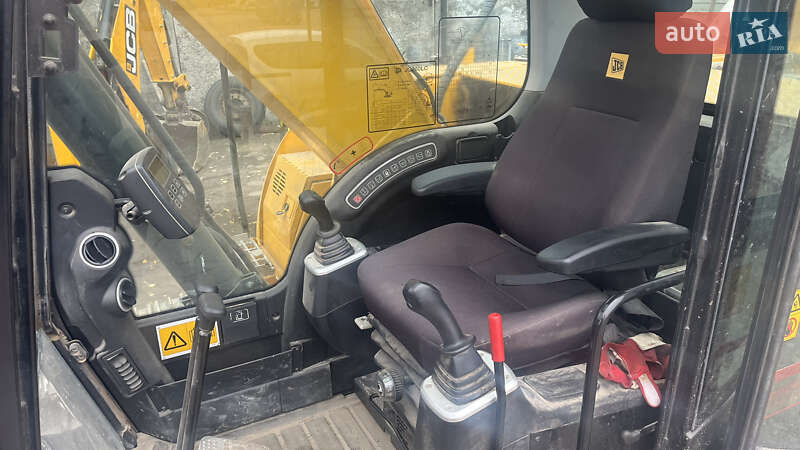 Гусеничний екскаватор JCB 260 2021 в Чернігові