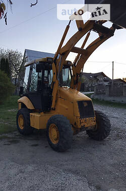 Фронтальні навантажувачі JCB 2CX 2002 в 