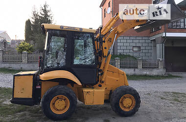 Фронтальні навантажувачі JCB 2CX 2002 в 
