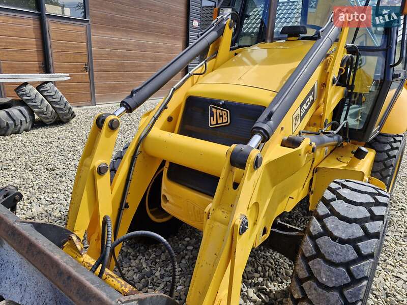 Экскаватор погрузчик JCB 2CX 2008 в Черновцах