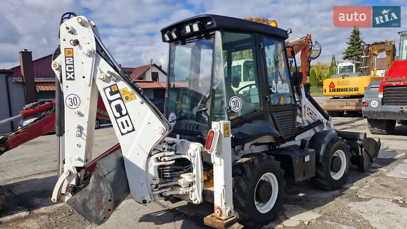 Колесный экскаватор JCB 2CX 2012 в Львове