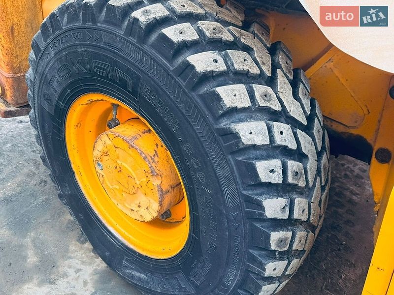 Экскаватор погрузчик JCB 2CX 2004 в Луцке
