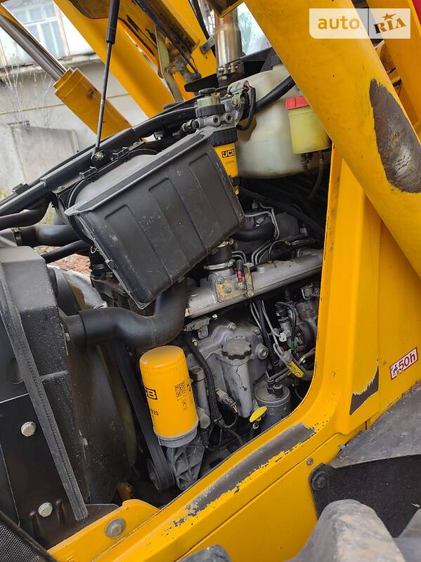 Екскаватор навантажувач JCB 3CX Super 2006 в Рівному