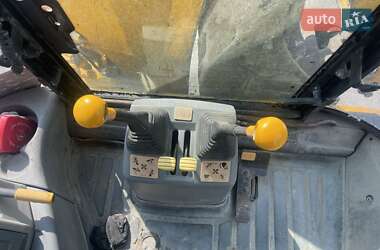 Колесный экскаватор JCB 3CX Super 2001 в 