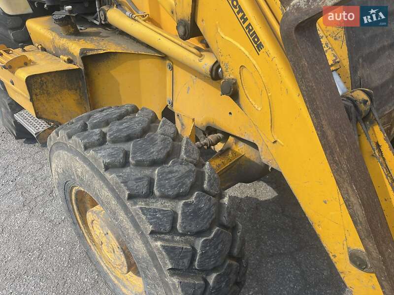Колісний екскаватор JCB 3CX Super 2001 в Вінниці