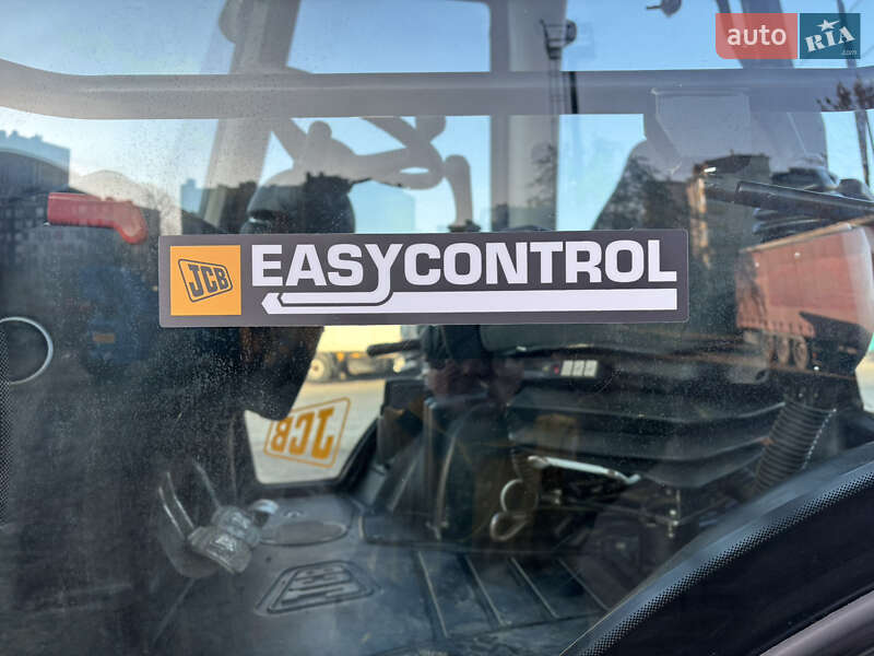 Экскаватор погрузчик JCB 3CX Super 2011 в Львове