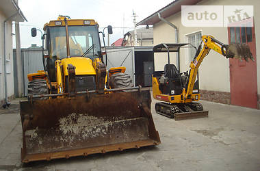 Экскаватор погрузчик JCB 3CX 2005 в Теребовле