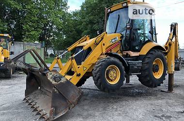 Колесный экскаватор JCB 3CX 2006 в Калуше