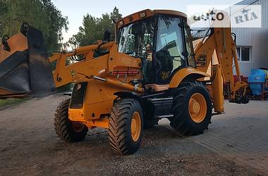 Екскаватор навантажувач JCB 3CX 2004 в Теребовлі