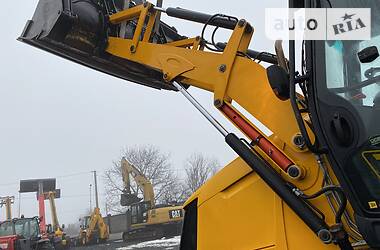 Экскаватор погрузчик JCB 3CX 2011 в Луцке