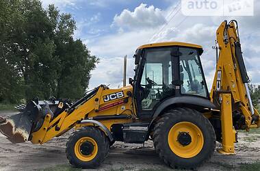 Екскаватор навантажувач JCB 3CX 2018 в Володарці