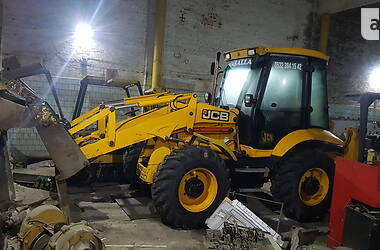 Трактор JCB 3CX 2004 в 