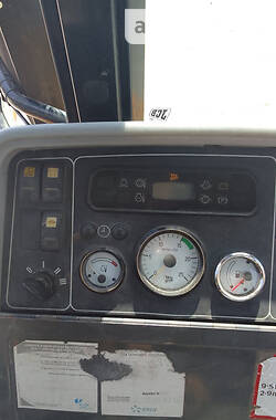Экскаватор погрузчик JCB 3CX 1998 в 
