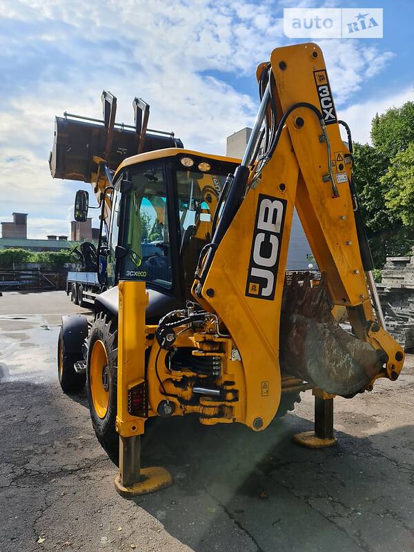 Экскаватор погрузчик JCB 3CX 2020 в Чернигове