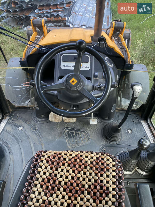 Екскаватор навантажувач JCB 3CX 2013 в Харкові