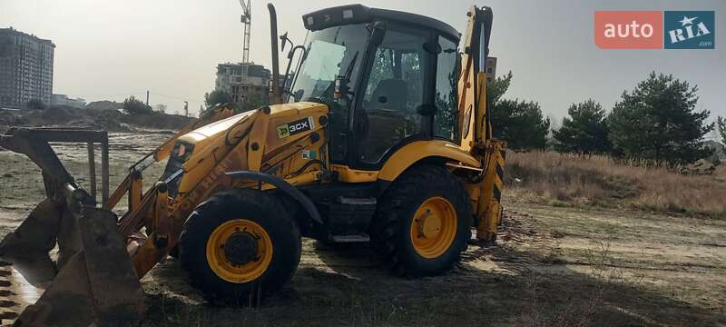 Экскаватор погрузчик JCB 3CX 2004 в Ирпене