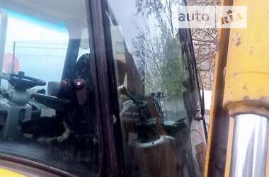 Экскаватор погрузчик JCB 3CX 2006 в 