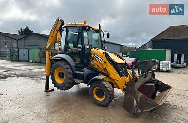 Экскаватор погрузчик JCB 3CX 2014 в Бучаче