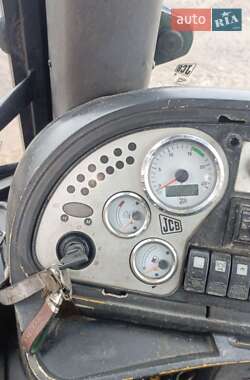 Экскаватор погрузчик JCB 3CX 2002 в 
