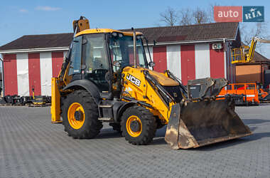 Экскаватор погрузчик JCB 3CX 2015 в 