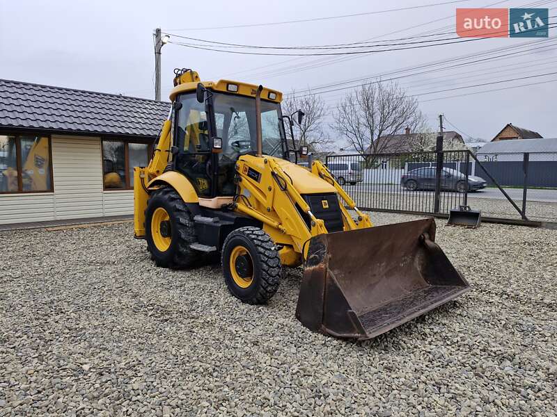 Экскаватор погрузчик JCB 3CX 2005 в Черновцах