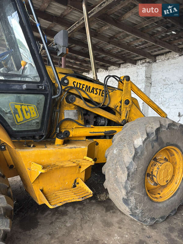 Екскаватор навантажувач JCB 3CX 1999 в Сарнах