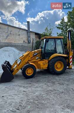 Екскаватор навантажувач JCB 3CX 2000 в Львові