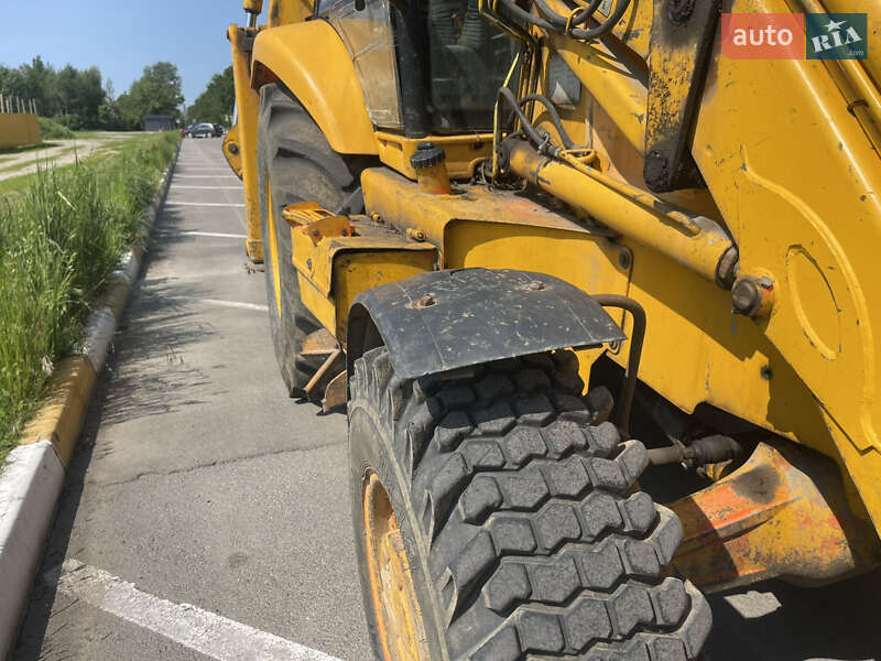 Екскаватор навантажувач JCB 3CX 2002 в Києві