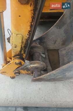 Екскаватор навантажувач JCB 3CX 2006 в 