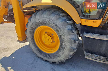 Екскаватор навантажувач JCB 3CX 2002 в 