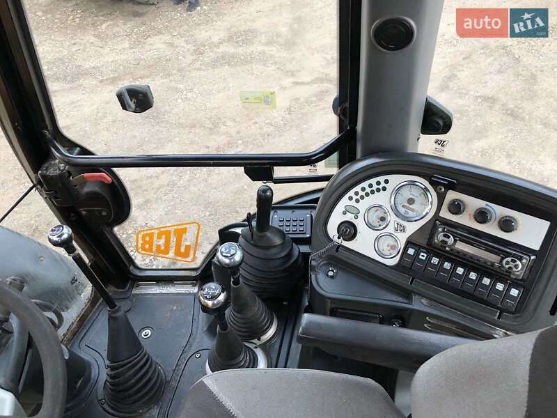 Екскаватор навантажувач JCB 3CX 2006 в Калуші