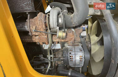 Экскаватор погрузчик JCB 3CX 2006 в 