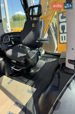 Екскаватор навантажувач JCB 3CX 2011 в 