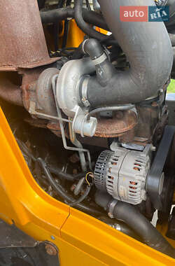 Экскаватор погрузчик JCB 3CX 2006 в 