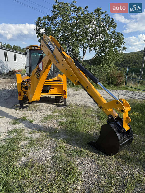 Екскаватор навантажувач JCB 3CX 2008 в Виноградові