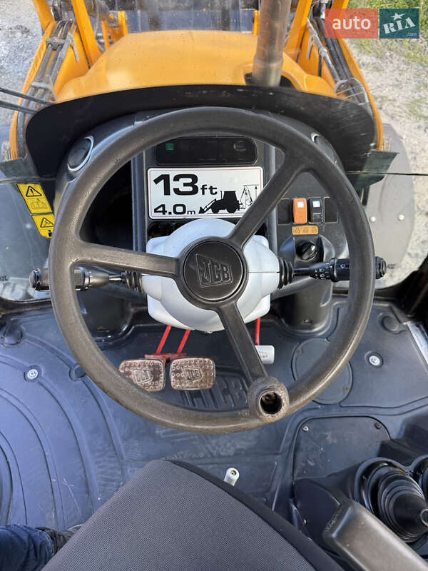 Екскаватор навантажувач JCB 3CX 2008 в Виноградові