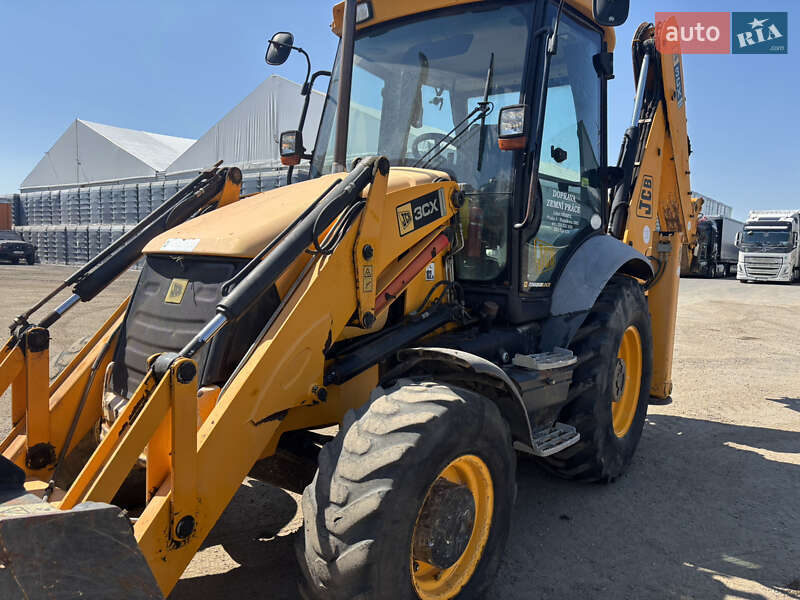 Экскаватор погрузчик JCB 3CX 2010 в 