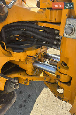 Экскаватор погрузчик JCB 3CX 2010 в 