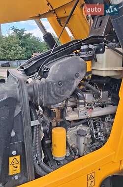 Экскаватор погрузчик JCB 3CX 2019 в 