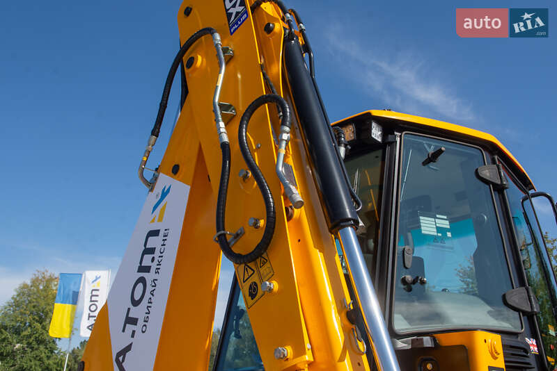 Екскаватор навантажувач JCB 3CX 2023 в Житомирі