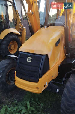 Экскаватор погрузчик JCB 3CX 2010 в 
