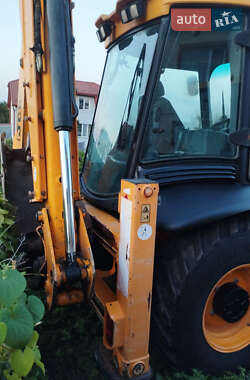 Экскаватор погрузчик JCB 3CX 2010 в 