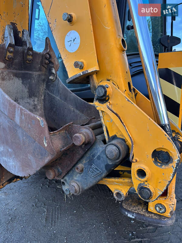 Экскаватор погрузчик JCB 3CX 2010 в Львове