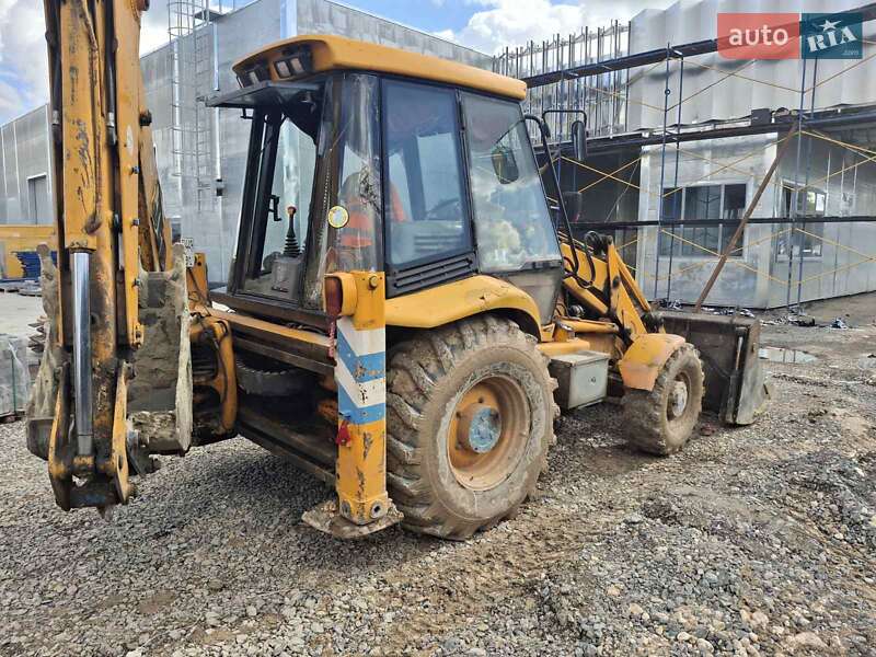 Экскаватор погрузчик JCB 3CX 2001 в Львове