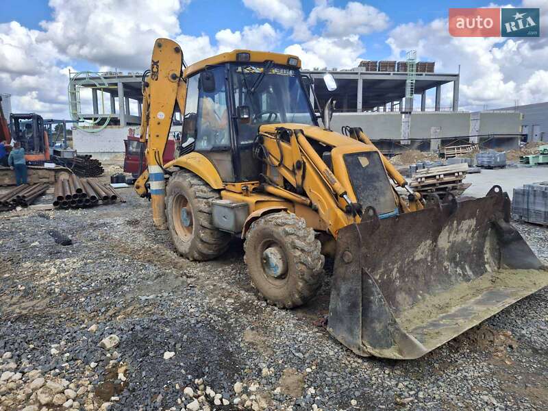 Экскаватор погрузчик JCB 3CX 2001 в Львове