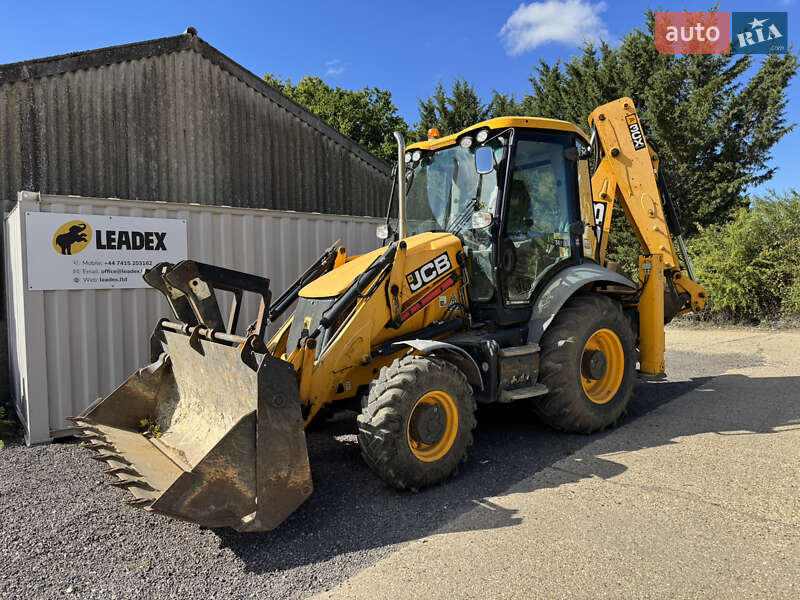 JCB 3CX 2016