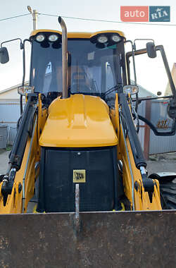 Екскаватор навантажувач JCB 3CX 2013 в 